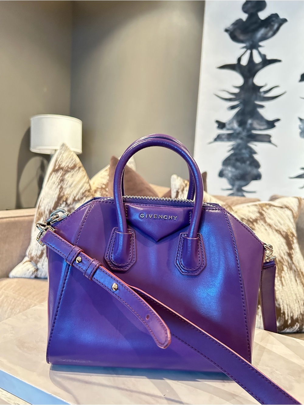 Givenchy Shiny Violet Leather Satchel - Picture 2 of 6